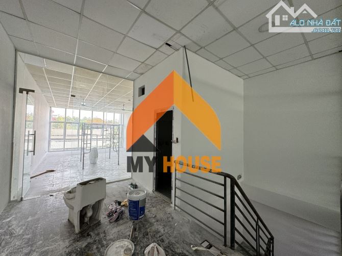 ^^ NHÀ PHỐ mới thẩm mỹ xinh như mộng ngay TRẦN NÃO Q2 250M2 Ạ - 4