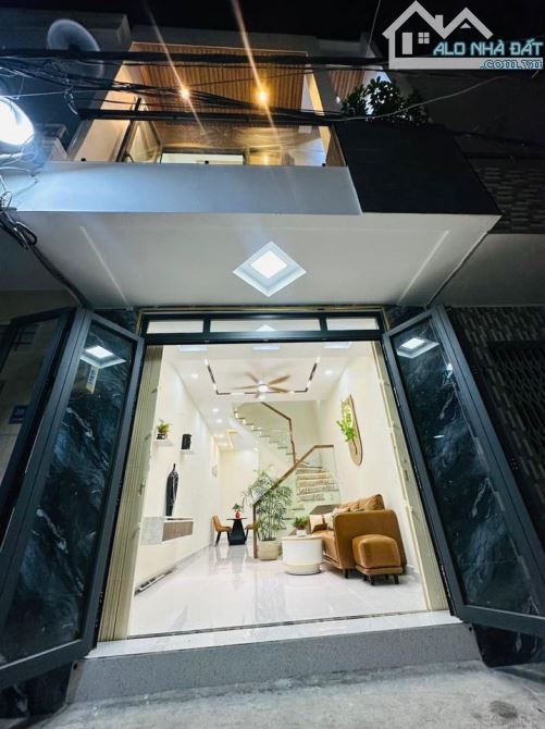 Bán nhà Gò Vấp hẻm 144/ Nguyễn Văn Lượng, P.17 giá 3,8 tỷ/38m2 1 lầu Sổ Hồng