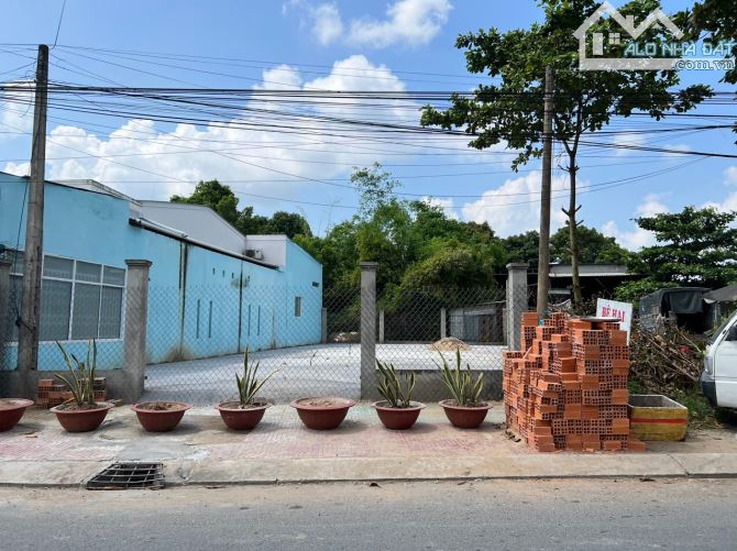 Mặt tiền Sơn Thông, cách Nguyễn Đáng 800m. - 1
