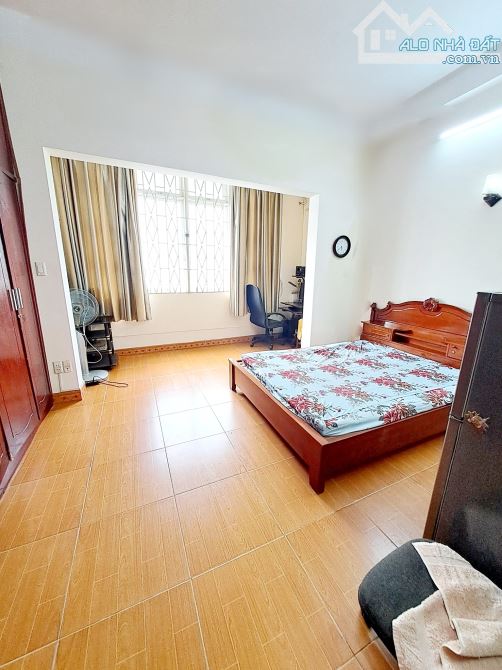 Hiếm bán nhà 3 tầng 72m2 MTKD ngay trường Nguyễn Thượng Hiền nhỉnh 8Tỷ - 4