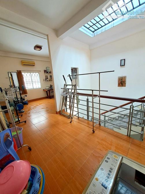 Hiếm bán nhà 3 tầng 72m2 MTKD ngay trường Nguyễn Thượng Hiền nhỉnh 8Tỷ - 6