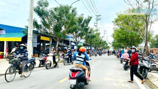 Thanh toán trước 516 triệu sở hữu đất Phố Chợ Hàng Rượu, vị trí buôn bán kinh doanh sầmuất - 1