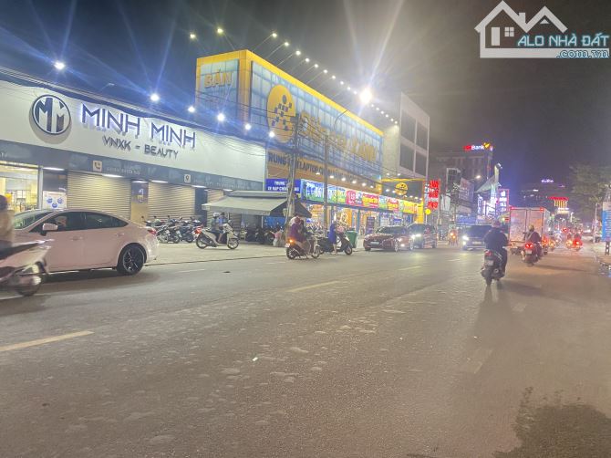 BÁN Toà nhà 1T3L mặt tiền Phạm Văn Thuận ,Biên Hoà 400m2 full thổ cư 60ty - 1