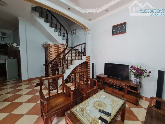 Bán nhà Xã Đàn, Trung phụng 48m2, 3 tầng chỉ 7 tỷ 7. Giá rẻ, nhà hiếm - 1
