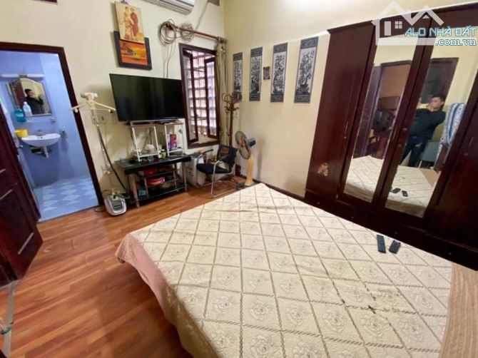 Bán nhà Cầu Giấy phân lô ô tô lô góc kinh doanh cực hiếm chỉ hơn 8 tỷ - 3