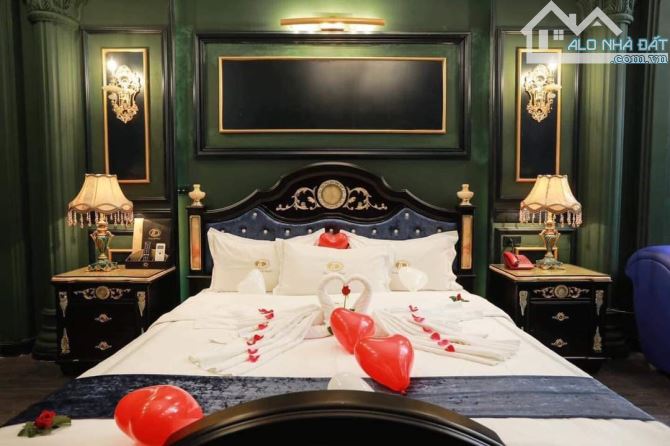 3 PHÚT TỚI HỒ GƯƠM,DÒNG TIỀN 10TỶ/NĂM,BÁN SIÊU KHÁCH SẠN 385M,72TỶ