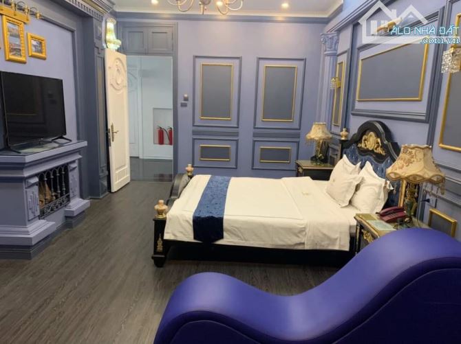 3 PHÚT TỚI HỒ GƯƠM,DÒNG TIỀN 10TỶ/NĂM,BÁN SIÊU KHÁCH SẠN 385M,72TỶ