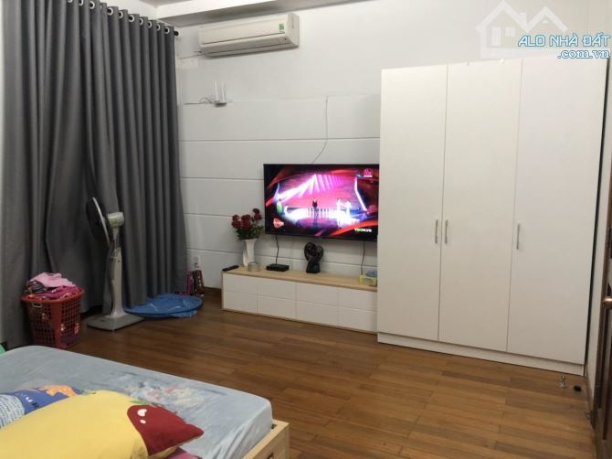 Bán Nhà 3 lầu Hẻm xe hơi K300 P.12 Q.TB DT, 7x20m CN 130m2 Giá 17.5 tỷ TL - 1