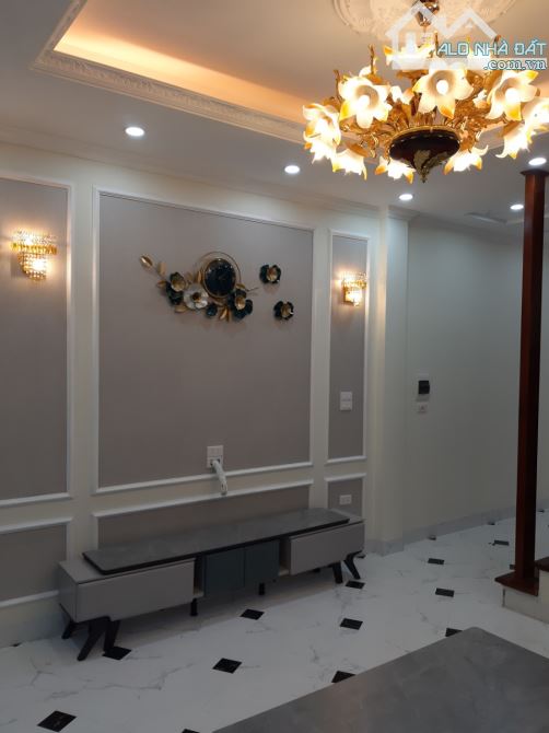 Bán gấp Liền Kề Vạn Phúc, vỉa hè, oto vào nhà 40m2*7T giá chỉ 16.8 tỷ! - 1