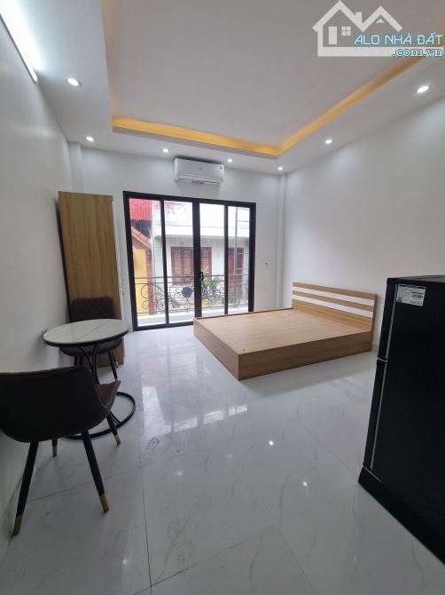 H115 Bán nhà 5 tầng Ngõ 180 Trần Duy Hưng ô tô qua DT 60 m2, MT 4.2 m, giá 8,3 tỷ cho - 2