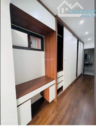 Siêu vip! 10m ra phố, bán nhà Mậu Lương - Hà Đông, nhà mới 40m2, 3 thoáng lô góc full NT - 8