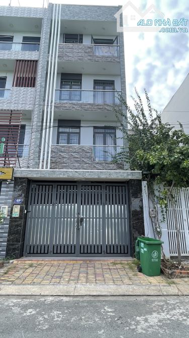 15 tỷ - BÁN TOÀ NHÀ 3 lầu ,mặt tiền đường 494,p. Tăng Nhơn Phú A , tp . Thủ Đức .