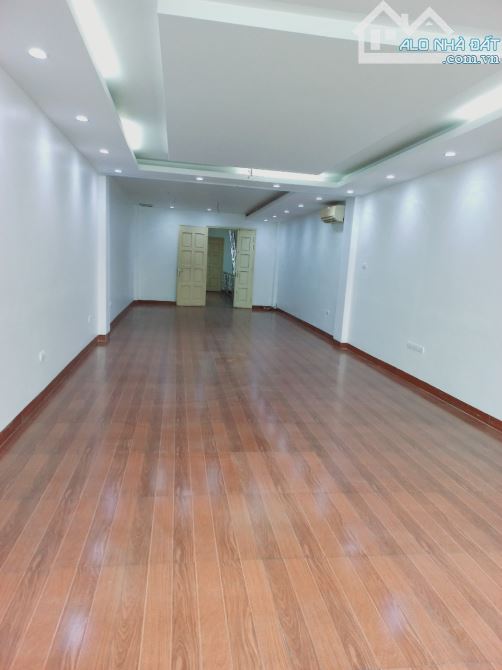 Sàn văn phòng 60m2 cho thuê tại mặt phố Nam Đồng giá chỉ 12tr/tháng - 1