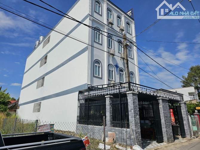 Nhà 1 trệt 4 lầu mặt tiền đường Đặng Đại Độ - P.Hiệp Hòa - 1