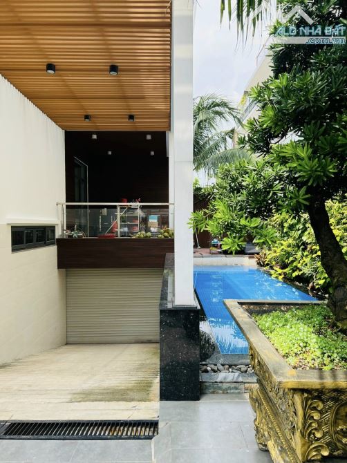 BIỆT THỰ LÔ GÓC 3 MT - HẦM 4 TẦNG 25M x 21M - HỒ CÁ KOI HƠN CHỤC TỶ - HÀ HUY GIÁP 4x TỶ - 12