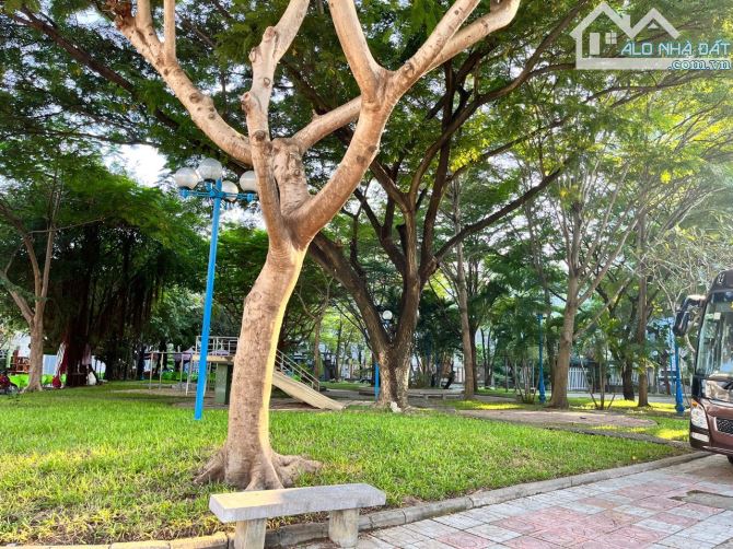 CẦN BÁN LÔ GÓC BIỆT THỰ KHU ĐÔ THỊ VĐT GIÁ 15,9 TỶ - 2