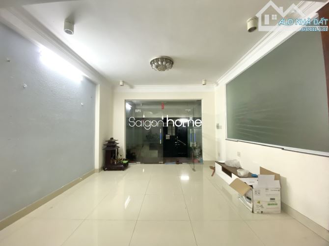 Biệt thự Cao Đức Lân,An Phú,Quận_2 Hầm trệt 2 lầu 450m2 - 2