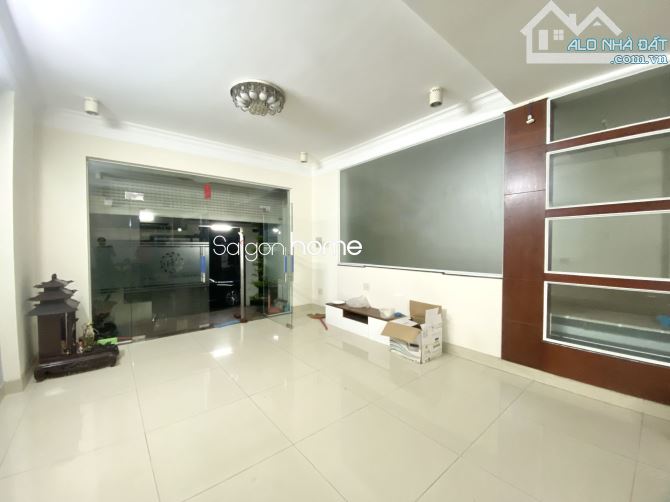 Biệt thự Cao Đức Lân,An Phú,Quận_2 Hầm trệt 2 lầu 450m2 - 5