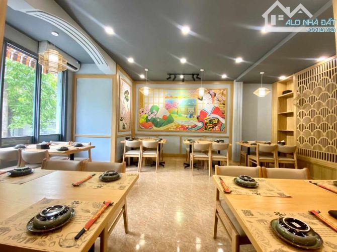 Nhà Mặt phố Nguyễn Khả Trạc, Cầu Giấy, 70m2, 9 tầng Thang máy, Kinh doanh, Ô tô tránh