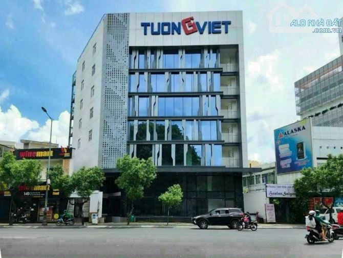 Bán toà nhà VP 138A Nguyễn Văn Trỗi P8 Q Phú Nhuận, DT 20x 29m, HĐT 65.000$/th