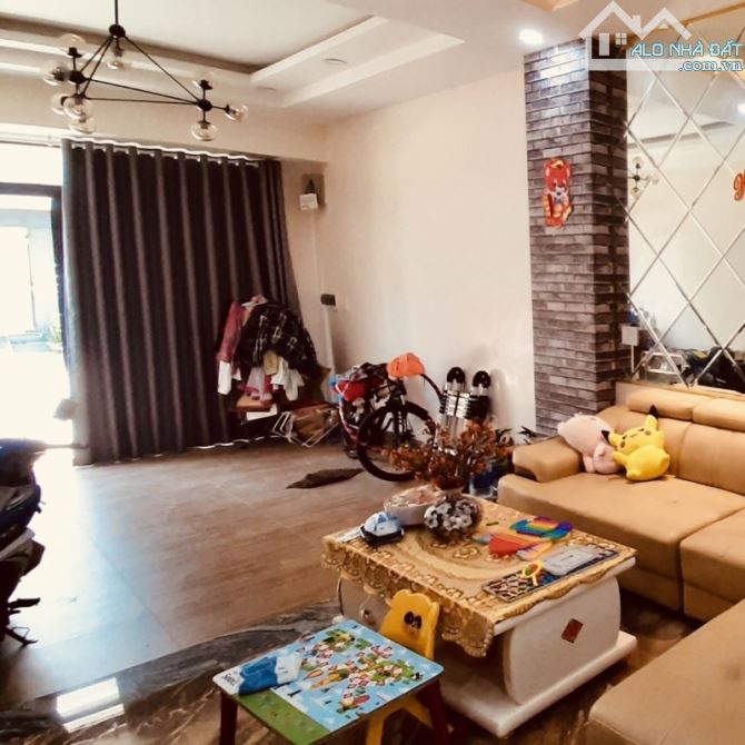 🏠 Nhà Đẹp 4 tầng , 80m2 , Mặt Tiền Đường số 16m , Bình Trưng Đông , Q2 ( Cũ ) , Chỉ 9.8Tỷ - 3