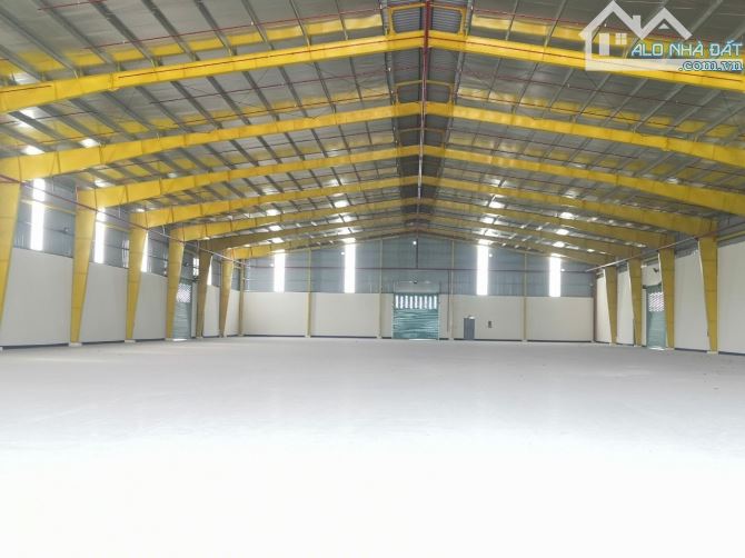 CHO THUÊ KHO XƯỞNG KCN THUẬN ĐẠO,DT: 10.500M2, TT BẾN LỨC, LONG AN