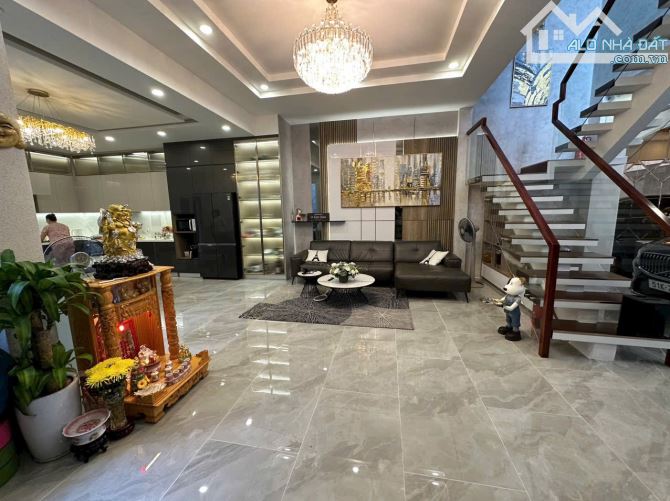 Bán Biệt Thự View Sông Sài Gòn ,gần TH: quốc tế V - Úc Bình Lợi ,P.13, BT ,22x16 ,3T - 4