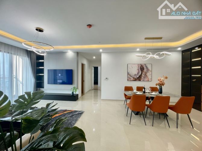 Hiếm: Cho thuê căn hộ Chelsea Residence 2-3 PN đồ cơ bản hoặc full đồ giá tốt nhất - 1