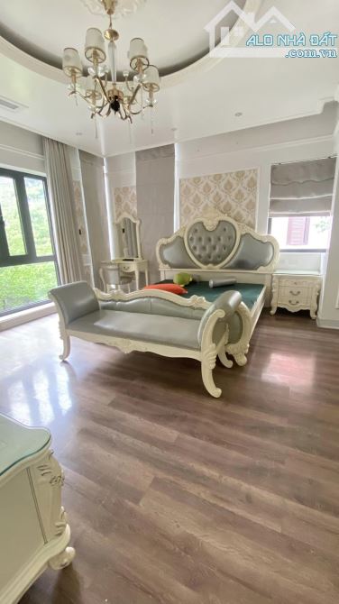 BIỆT THỰ SÂN VƯỜN KHU ĐÔ THỊ DỊCH VỌNG, CẦU GIẤY – FULL NỘI THẤT ĐẲNG CẤP - 6