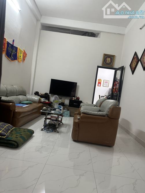 Bao Đầu Tư,BánRẻ Nhà Hẻm Xe Hơi Nghĩa Phát P6 Tân Bình Giáp Q10,72m2,4Tầng,Ngang 6m,8tỷ3