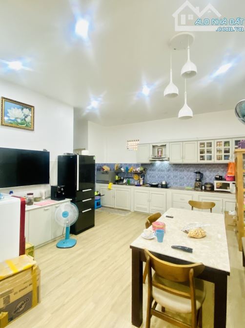 SIÊU RẺ - NGUYỄN ĐÌNH CHÍNH - PHÚ NHUẬN - 6x14M 2 - CHỦ GẤP BÁN GIẢM CÒN 10.2 TỶ - 1