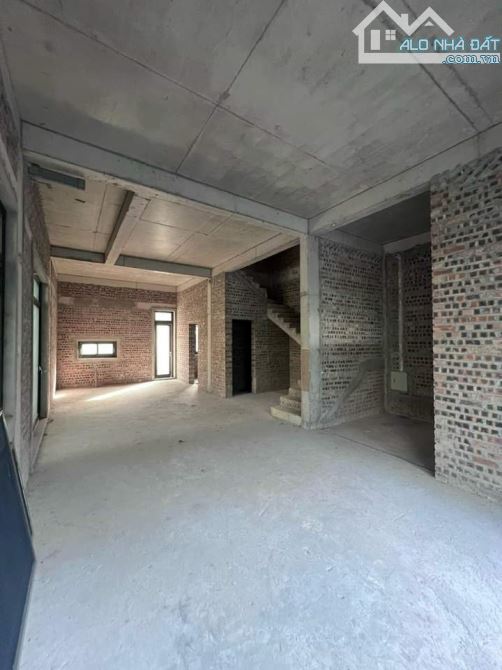 Bán gấp Biệt Thự lô góc KĐT Starlake Tây hồ tây, diện tích 200m2, giá rẻ - 3