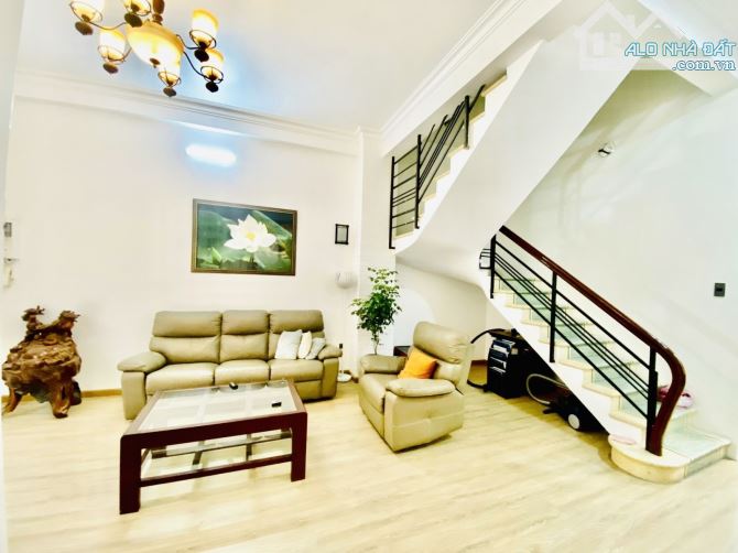 SIÊU RẺ - NGUYỄN ĐÌNH CHÍNH - PHÚ NHUẬN - 6x14M 2 - CHỦ GẤP BÁN GIẢM CÒN 10.2 TỶ - 3