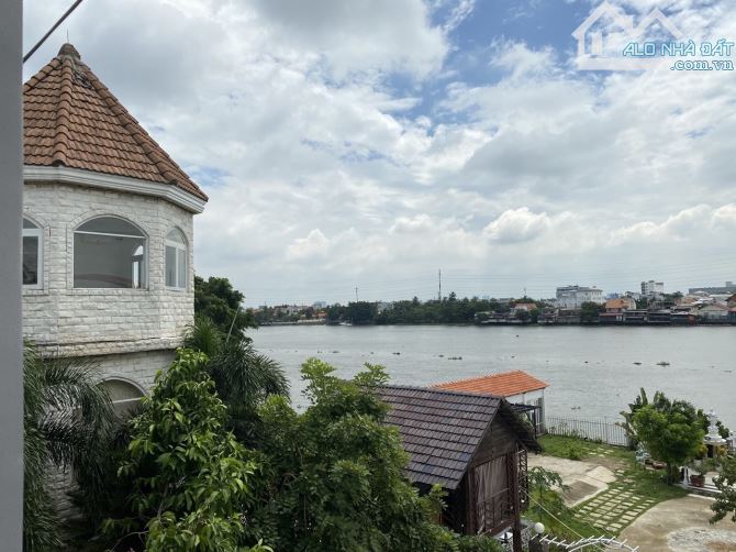 Biệt Thự Ven Sông Bình Lợi, P13, Bình Thạnh 145m2, View Sông Cực Đẹp, 16.5 tỷ TL