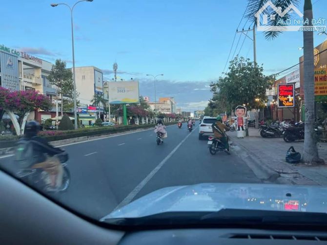 BÁN ĐẤT PHAN THIẾT ! VỊ TRÍ TRẮC ĐỊA KINH DOANH - BẬC NHẤT - 1
