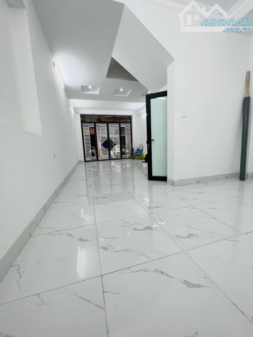 💥 PHÂN LÔ PHAN VĂN TRƯỜNG, CẦU GIẤY, VỈA HÈ, Ô TÔ TRÁNH, 44M2 5T MT 4.5M, CHỈ 11.8 TỶ 💥 - 1