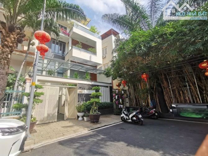 Bán Nhà Khu Biệt Lập 357A Nguyễn Trọng Tuyển P1 Tân Bình - 4x17m Trệt 3 lầu - 19 Tỷ