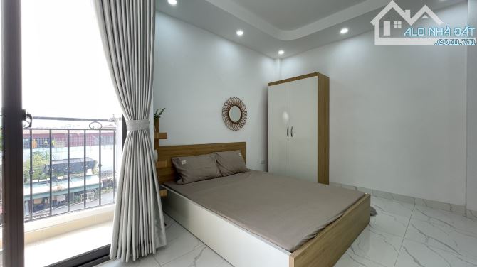 Bán Tòa nhà CCMN dòng tiền cao Xã Đàn, Kim Liên, Đống Đa, 6 Tầng, 10 Phòng Chỉ 8 Tỷ