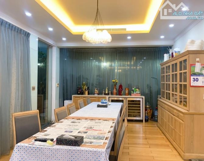 Bán nhà mặt phố Xa La, Hà Đông, 180m2, xây 8 tầng, kinh doanh chỉ 33tỷ - 2