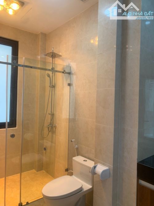 Bán nhà phân lô mặt ngõ 104 Định Công, 70m2, lô góc kinh doanh, 24 tỷ - 4