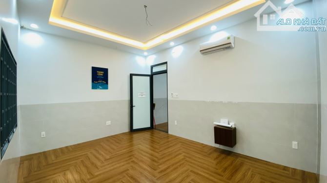 Bán nhà phường Bửu Long hoàn thiện siêu đẹp, đường E6 đối diện công viên Bửu Long 3 - 5