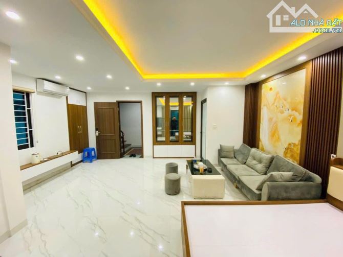 Bán nhà thật Cầu Giấy lô GÓC 50m2 x 7 tầng thang máy, ô tô vào kinh doanh 13,35 tỷ - 1