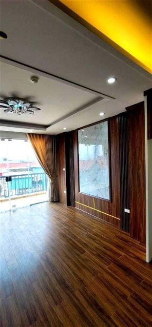 Bán nhà Lạc Long Quân, Tây Hồ - Ô tô tránh, kinh doanh 70m2 giá 26 tỷ - 2