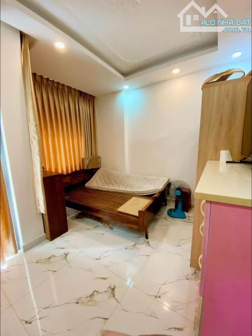 Chủ gửi bán nhà Q.Bình Thạnh, P.13, Hẻm 374A/40/ Nguyễn Xí giá 3,4 tỷ /35m2 1L