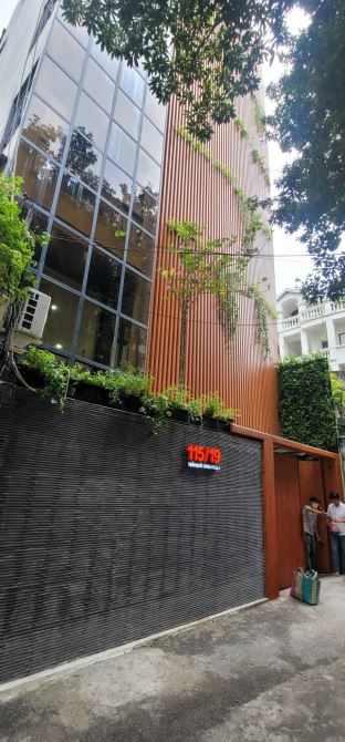 Tòa nhà CHDV cao cấp trung tâm Quận 3. 8.2x14m Hầm 6 tầng - thang máy (145tr/tháng) 40 tỷ - 2