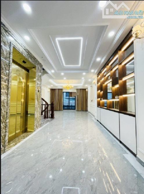 Nhà riêng Hoàng Cầu DT 50m2, 5 tầng, MT 4m, 06 ngủ, đủ điều hòa, phù hợp ở, VP. Giá 14 tr - 2