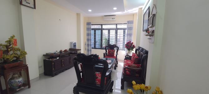Bán Nhà Riêng ô tô vào tận nhà ở Ngõ 1150 Đường Láng - 3