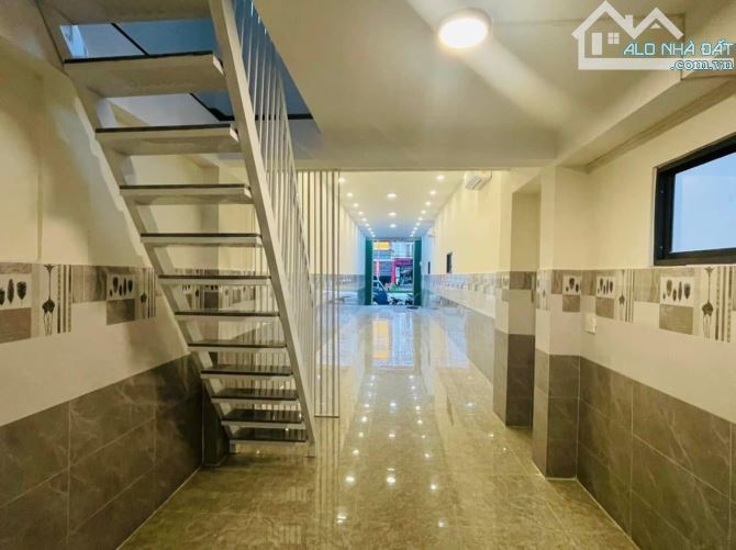 Nhà MỚI trệt lầu 66m2 Tây Bắc mặt tiền đường Nguyễn Văn Cừ lộ 40m ( hẽm bên hông nhà ) - 6