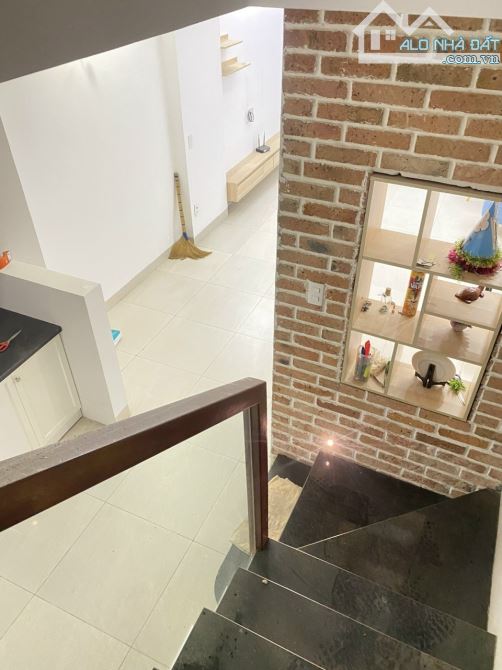 BÁN GẤP! Nhà mới HXH sát MT Phan Văn Trị, P12, Bình Thạnh, 75m2, Giá 8 tỷ TL - 8