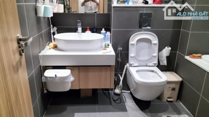Bán gấp căn hộ Chung cư The Zei Mỹ Đình, 105m2, 3N, 2WC, Góc 3 Thoáng, Nhỉnh 6 tỷ - 2